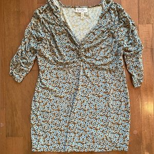 Jessica Simpson brand medium maternity top
